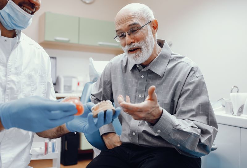 A fogsor alábélelés akkor szükséges, ha a kivehető fogsor instabillá válik