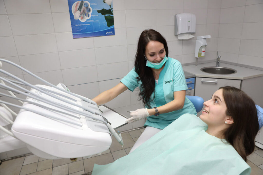 A fogpolírozás egy professzionális szájhigiéniai eljárás.